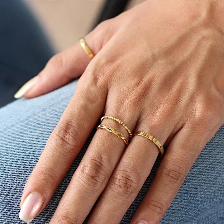 Classic Band Ring Gold