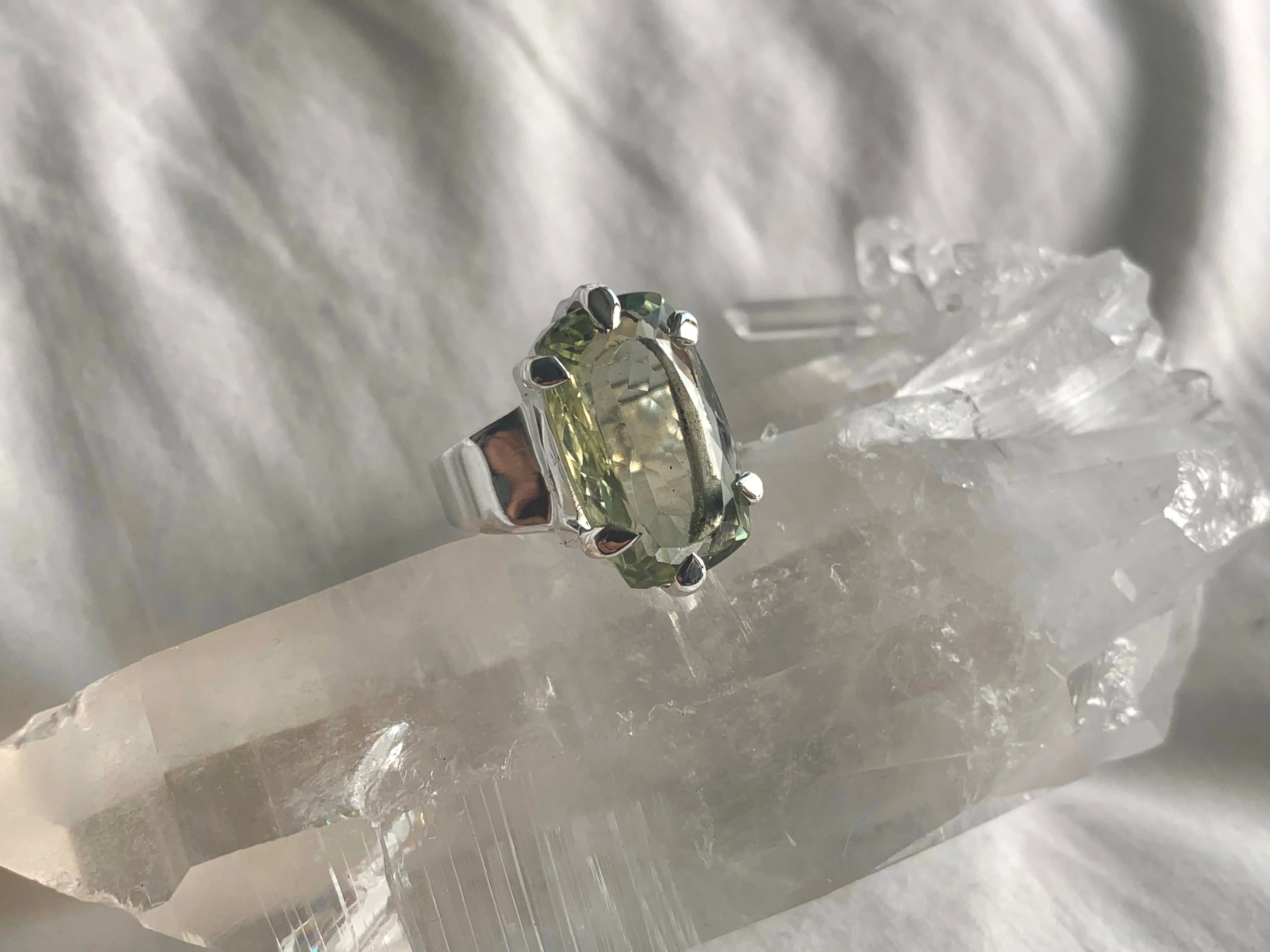 Green Amethyst Tanwen Ring