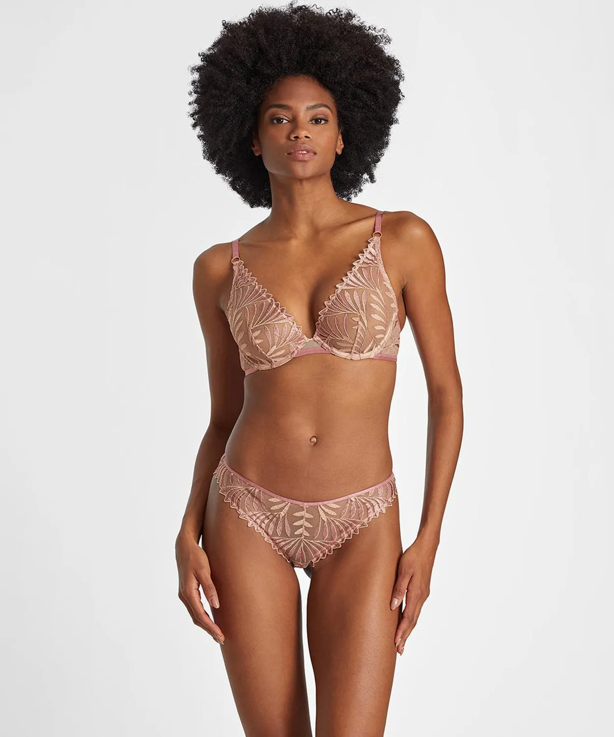 Iris Van Herpen X Aubade Sensory Illusion Triangle Bra