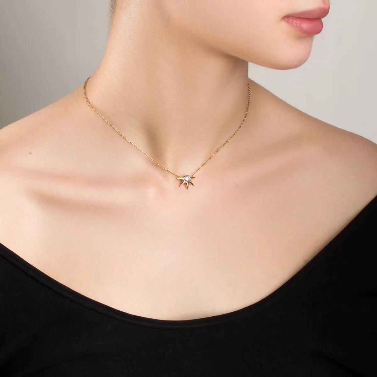 Luminous Chain Necklace