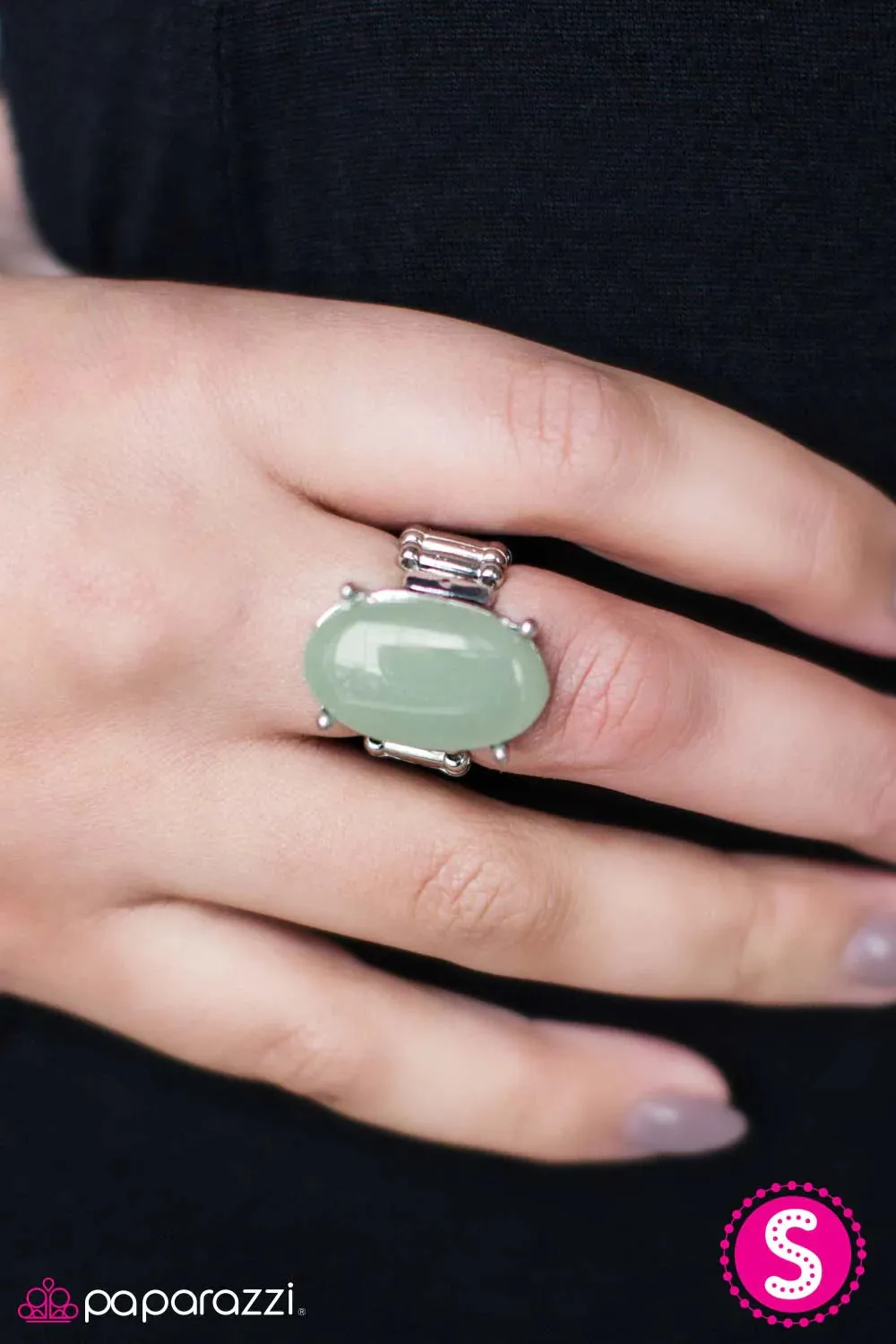 Paparazzi Ring ~ Stone Magic - Green