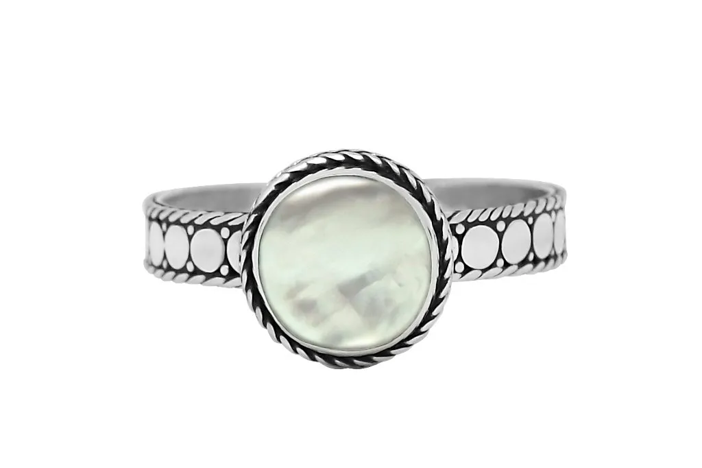 Silver Disc Round Mother of Pearl Ring