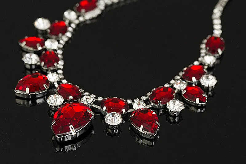 TOP Pendants Necklace For Women Exquisite Rhinestone Pendant Necklace Fashion Collar Jewelry red carpet necklace